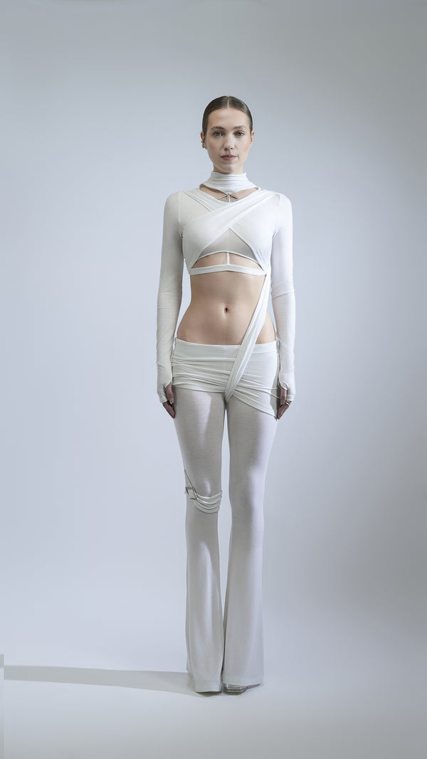 AZALEA STRAP CROPPED TOP